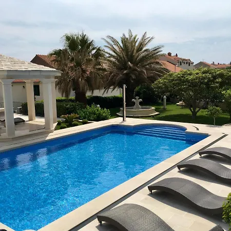 Apartments Villa Jadranka Adults Only Bol Exterior photo