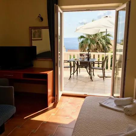 Apartments Villa Jadranka Adults Only Bol Exterior photo